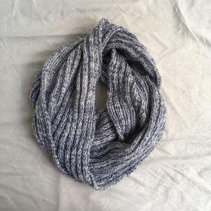 L.A. Hearts Blue Knit Circle Scarf